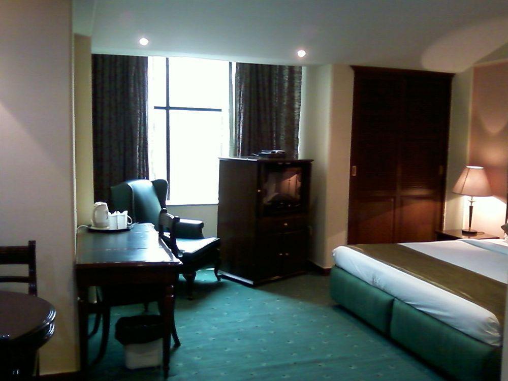 Treebo Corporate Park Hotell New Delhi Exteriör bild