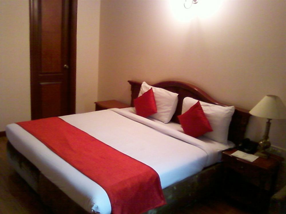 Treebo Corporate Park Hotell New Delhi Exteriör bild