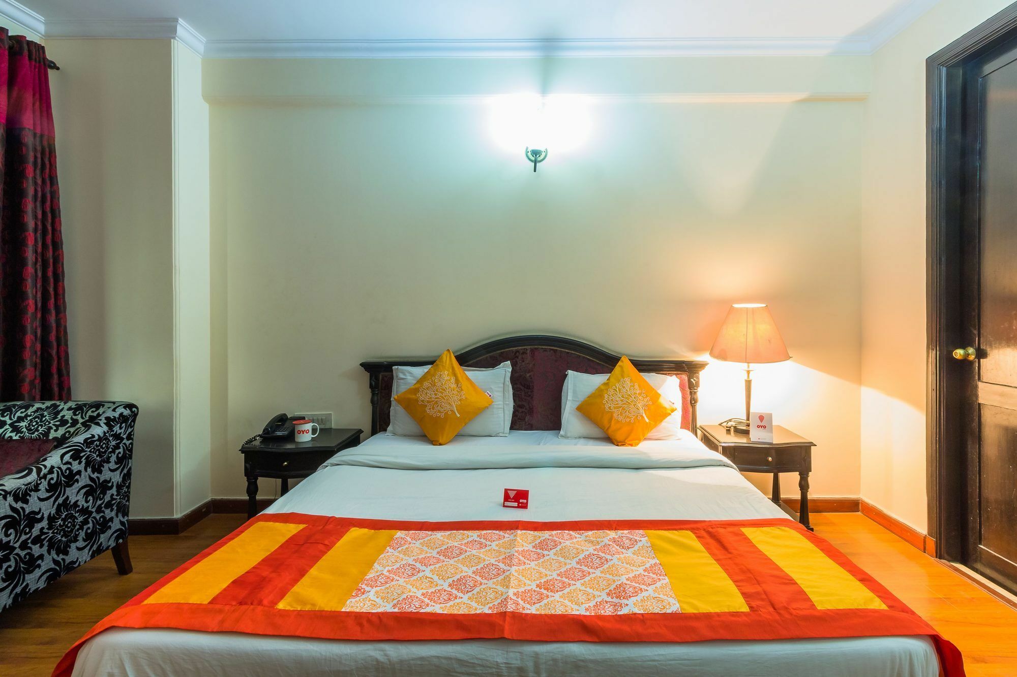 Treebo Corporate Park Hotell New Delhi Exteriör bild